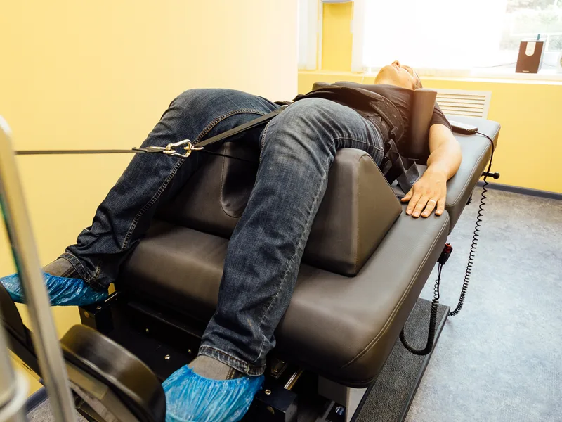 Flexion-Distraction at Carlisle Spine And Wellness in Carl Isle