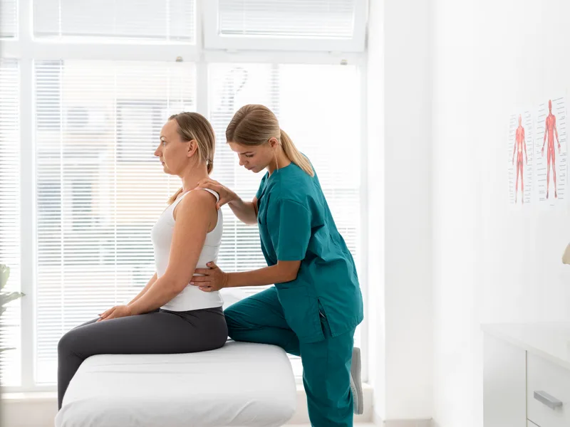 Intersegmental Traction Therapy at Carlisle Spine And Wellness in Carl Isle