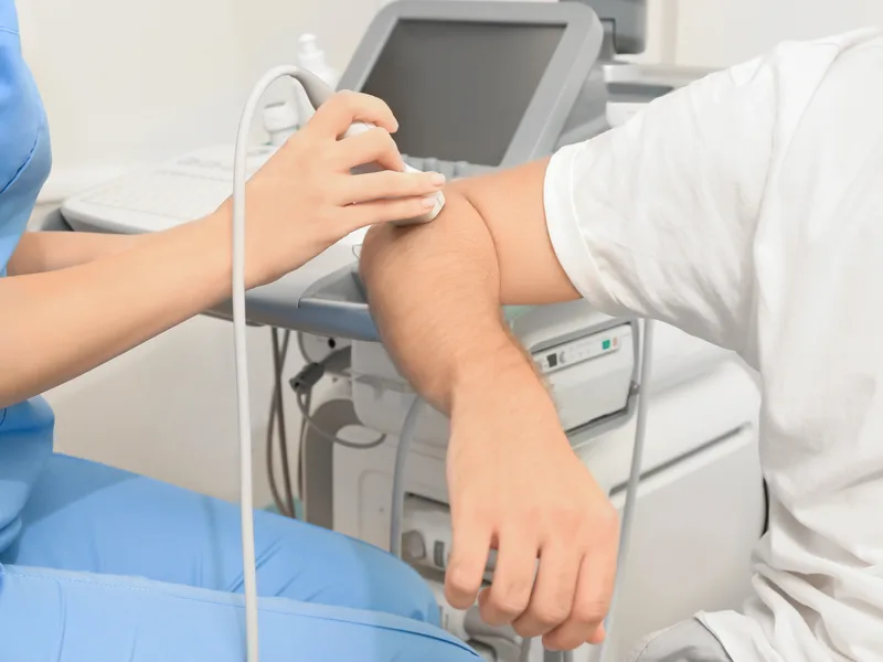 Shockwave Therapy at Carlisle Spine And Wellness in Carl Isle