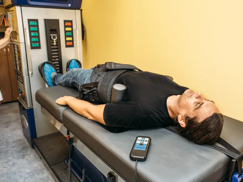 Spinal Decompression at Carlisle Spine And Wellness in Carl Isle
