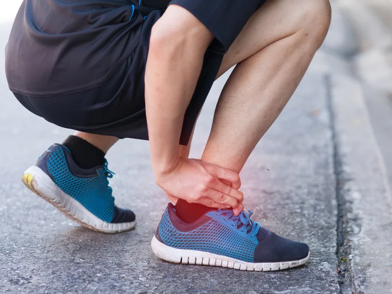 Carlisle Spine And Wellness treating sprains & strains in Carl Isle