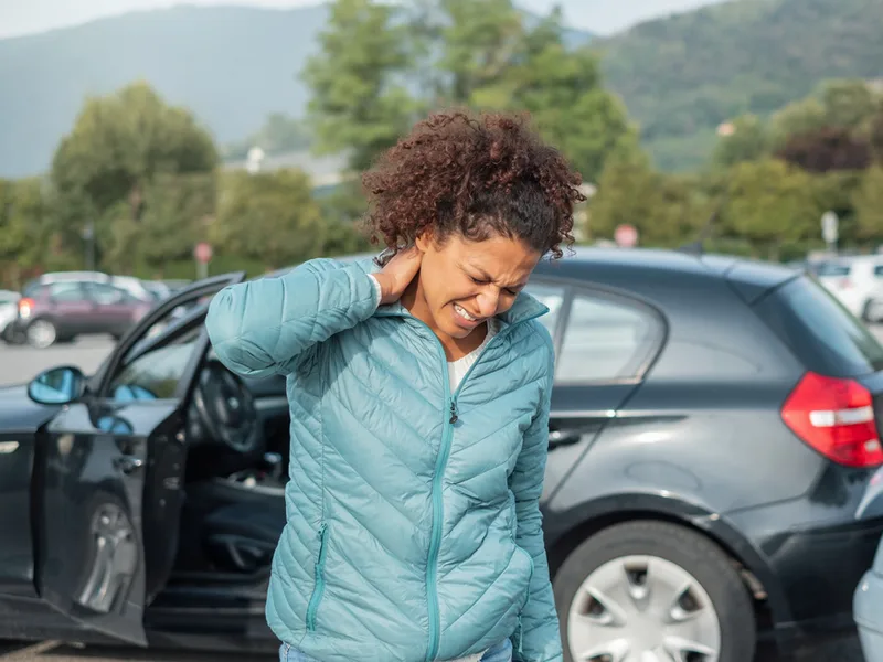 Carlisle Spine And Wellness treating whiplash in Carl Isle